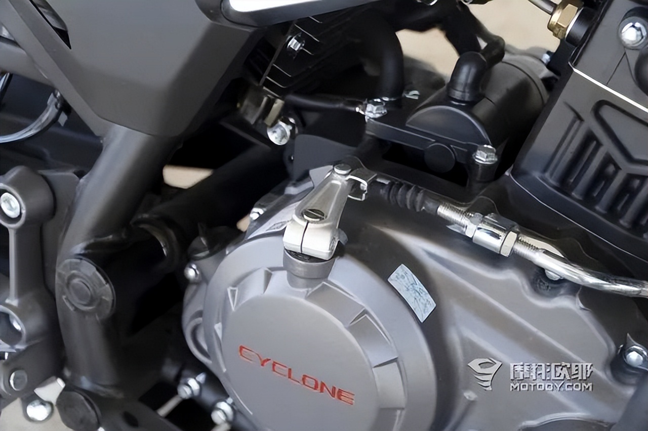 赛科龙re250攀爬版,赛科龙re250最新测评