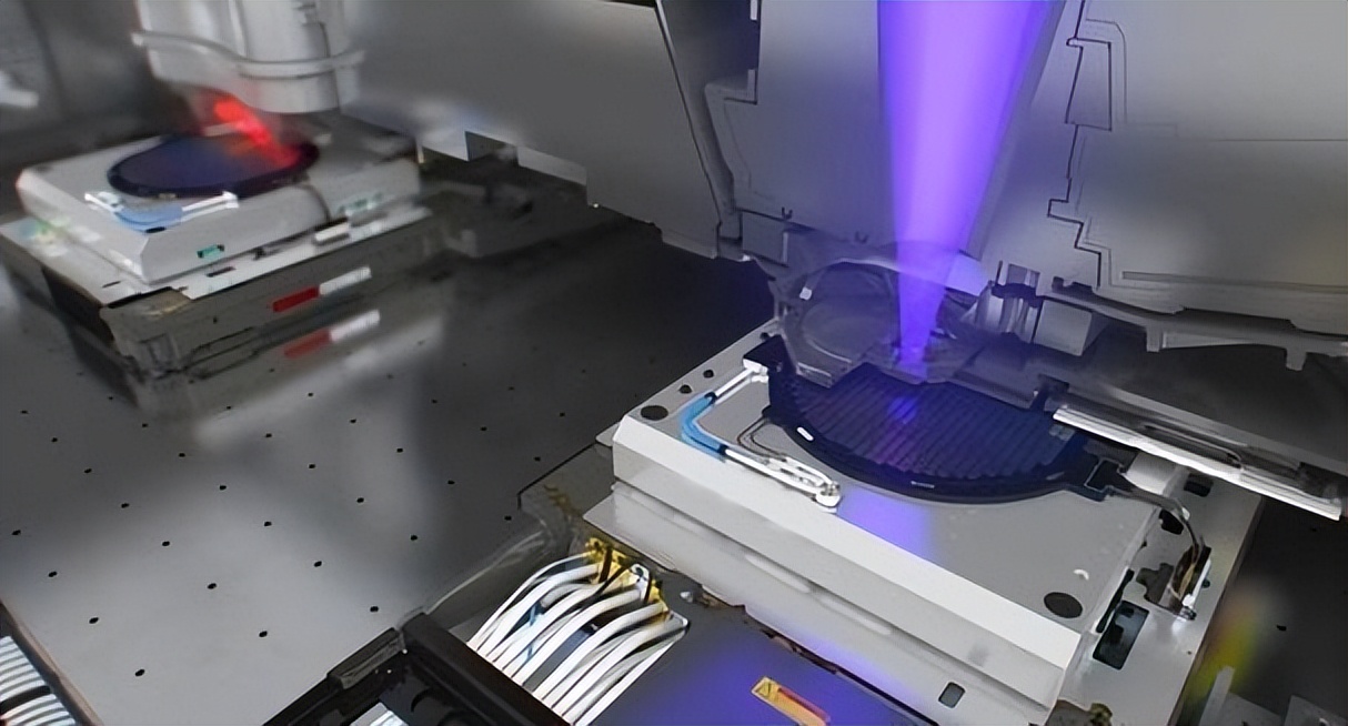 轮到美国坚决反对了，叫嚣将报复中国，日韩急了，派人访华见高层