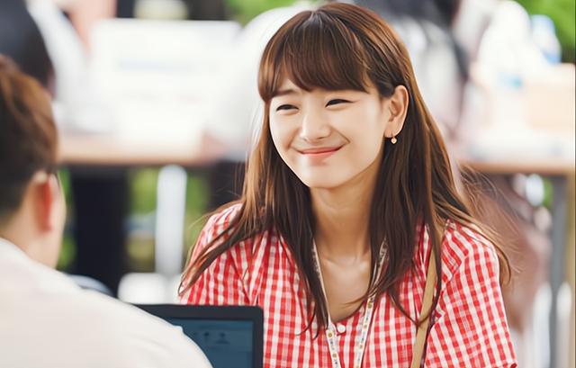 “儿子，你工资3万，和这个败家女离婚”凤凰男一句话母亲闭了嘴