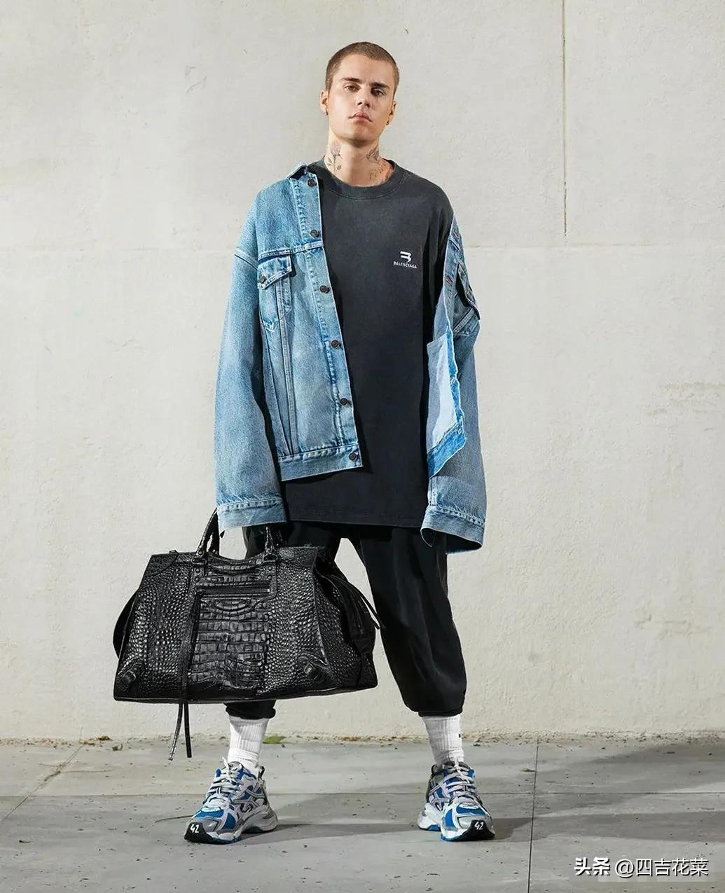 废旧塑料做拖鞋,塑料瓶人字拖鞋