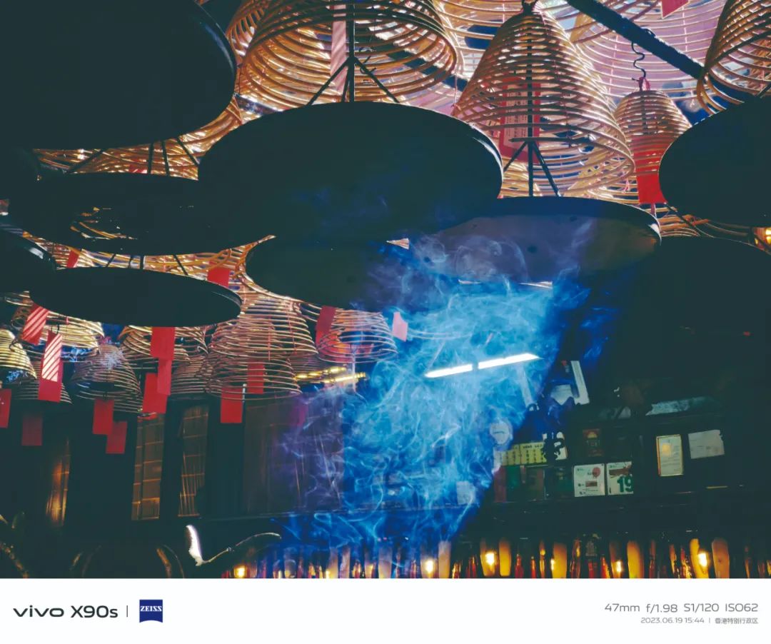 vivox9s鎷嶆憚鏁堟灉,vivox90s璐ㄦ劅褰辫皟