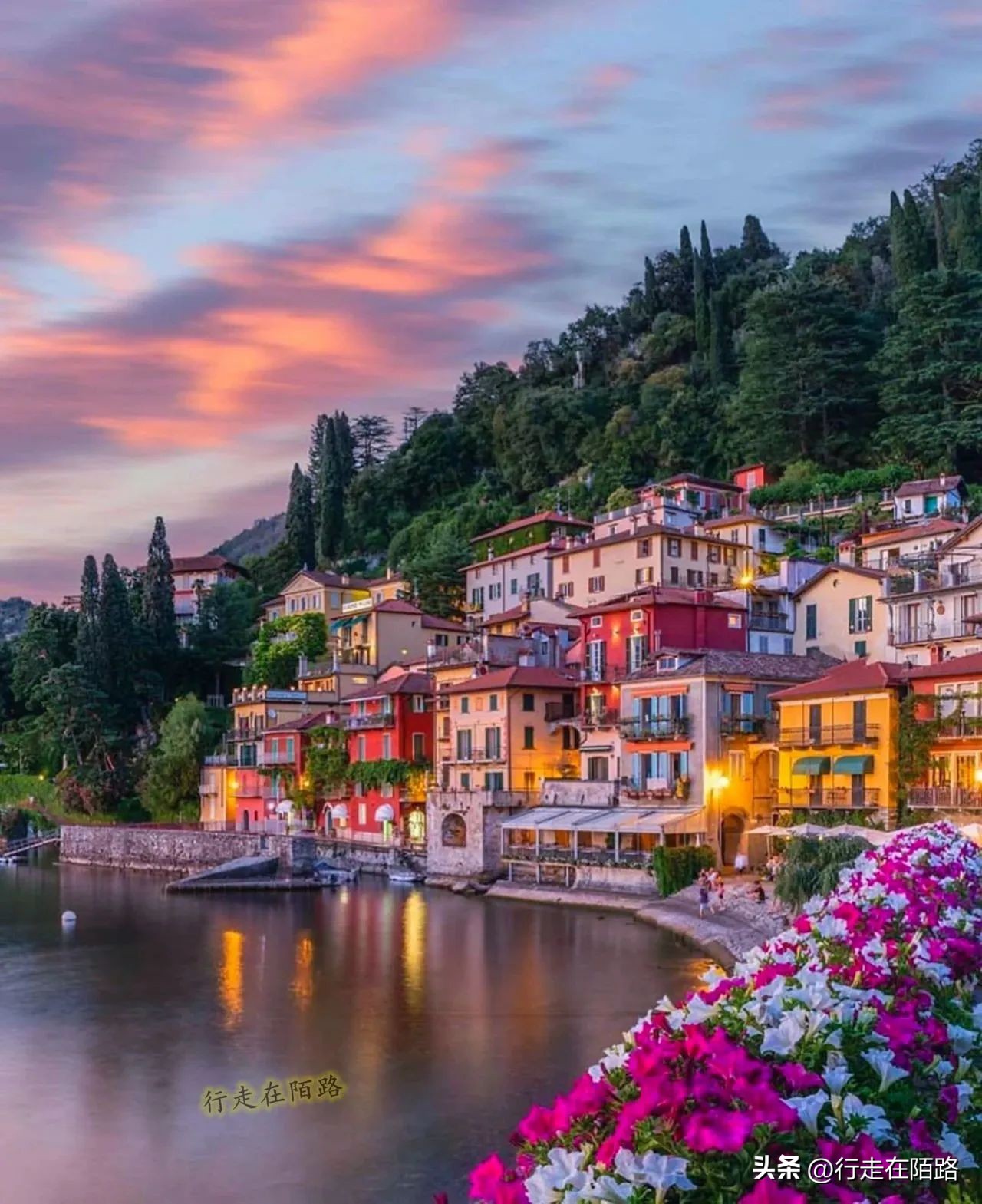 欧洲最美十大湖边小镇,欧洲最美的小镇排名前十