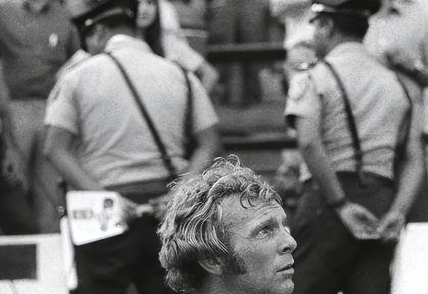 偷窃、下毒、车震、巫术，还有性放纵：世界杯历史上的冷故事