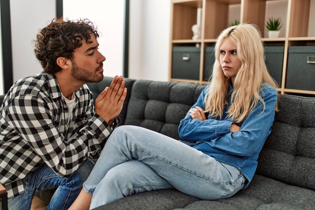 当女朋友想分手时你该怎么挽留她,女朋友坚决要分手应该如何挽留