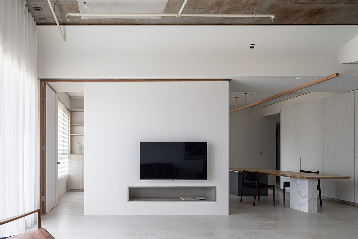 阳台推拉门要不要拆掉和客厅打通,客厅阳台没打通要不要装两道窗帘