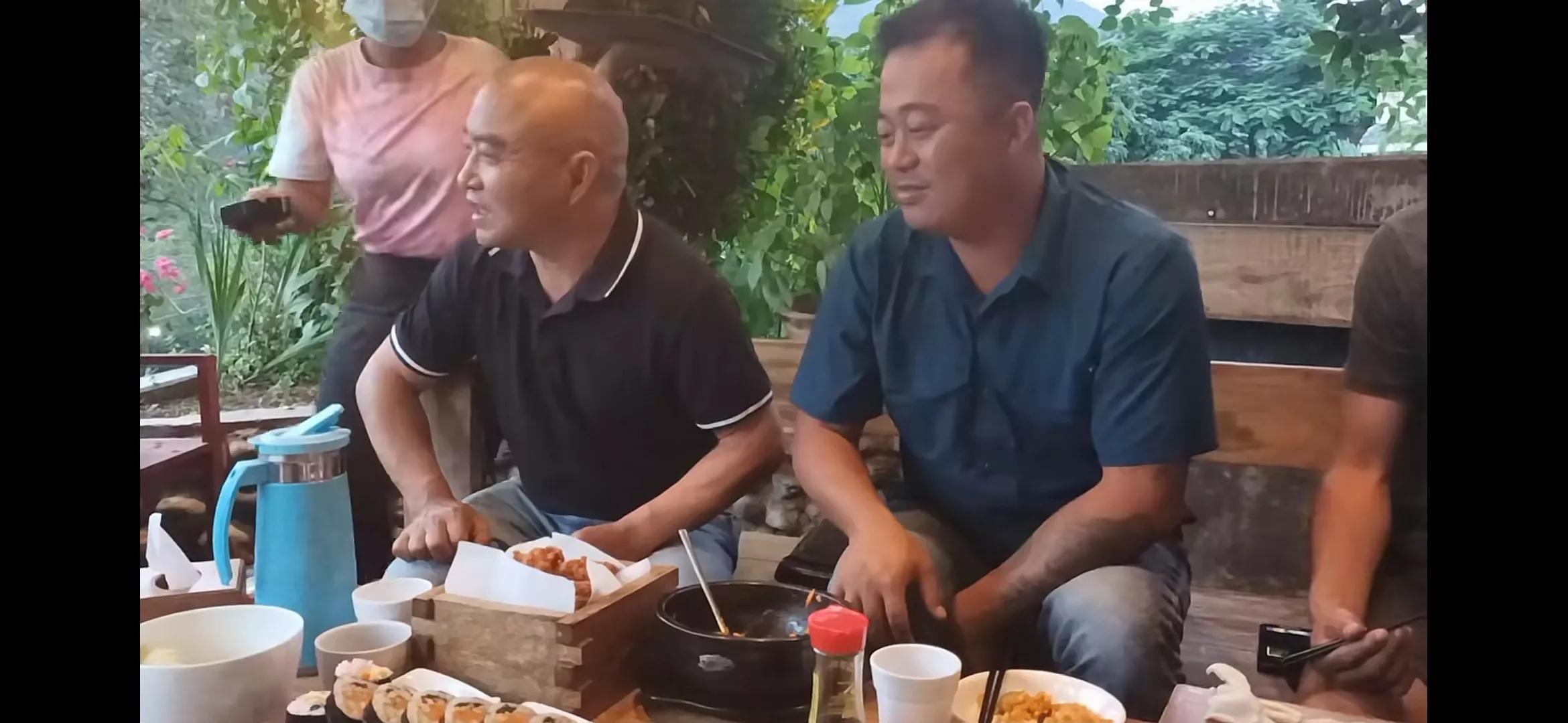 尼泊尔：铁打的别墅流水的网红你方唱罢我登场分分合合又一年