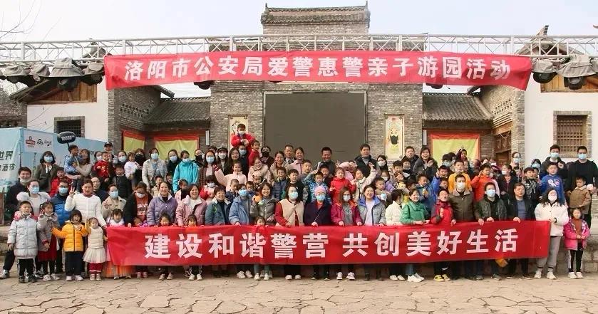 商州公安守护万家平安,守护万家团圆中秋节警察