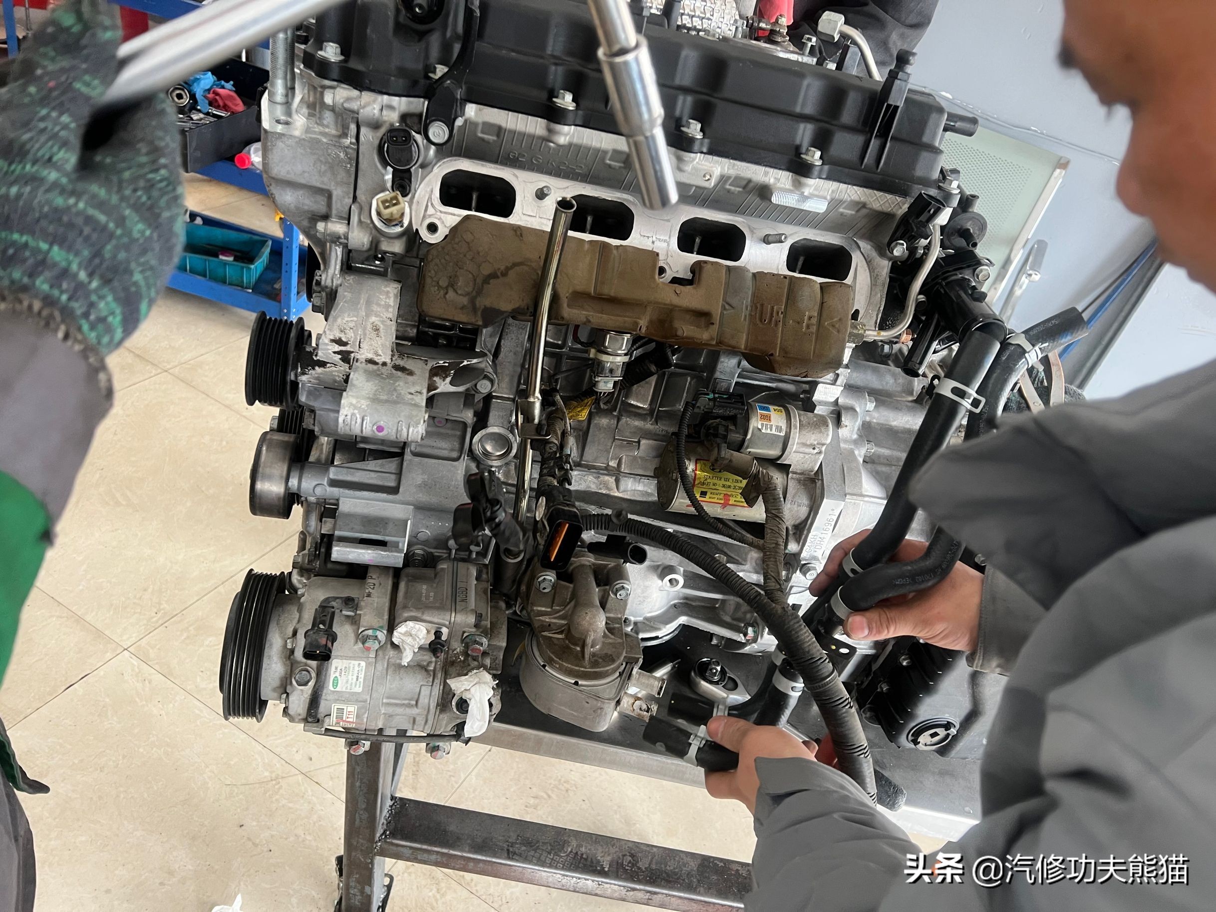 全新胜达大修,现代全新胜达9万公里烧机油