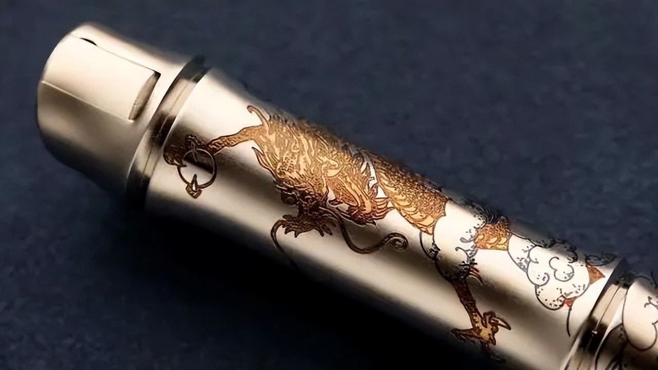 笔落惊风雨诗成泣鬼神钢笔书法,正楷书法作品欣赏签字笔