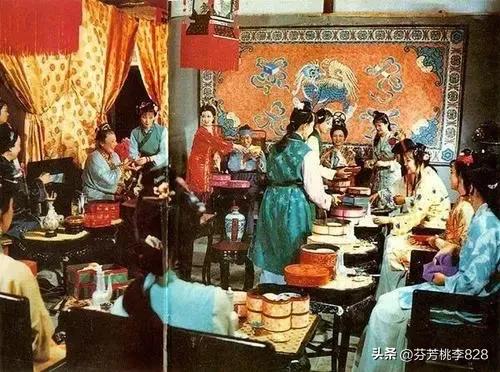 笑一笑十年少没什么大不了的事,笑一笑十年少后半句