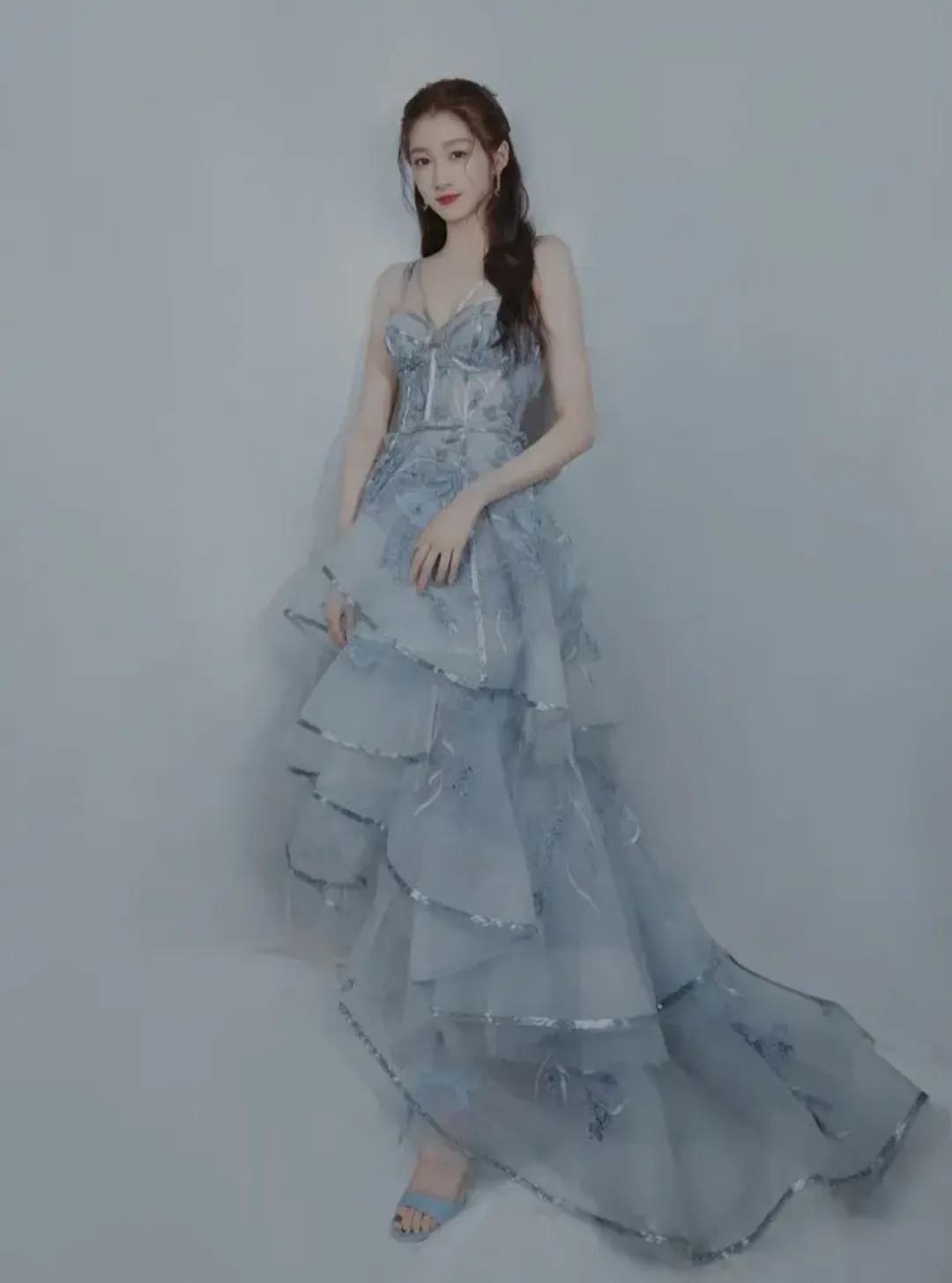 关晓彤仙气壁纸,关晓彤高清壁纸古装美女