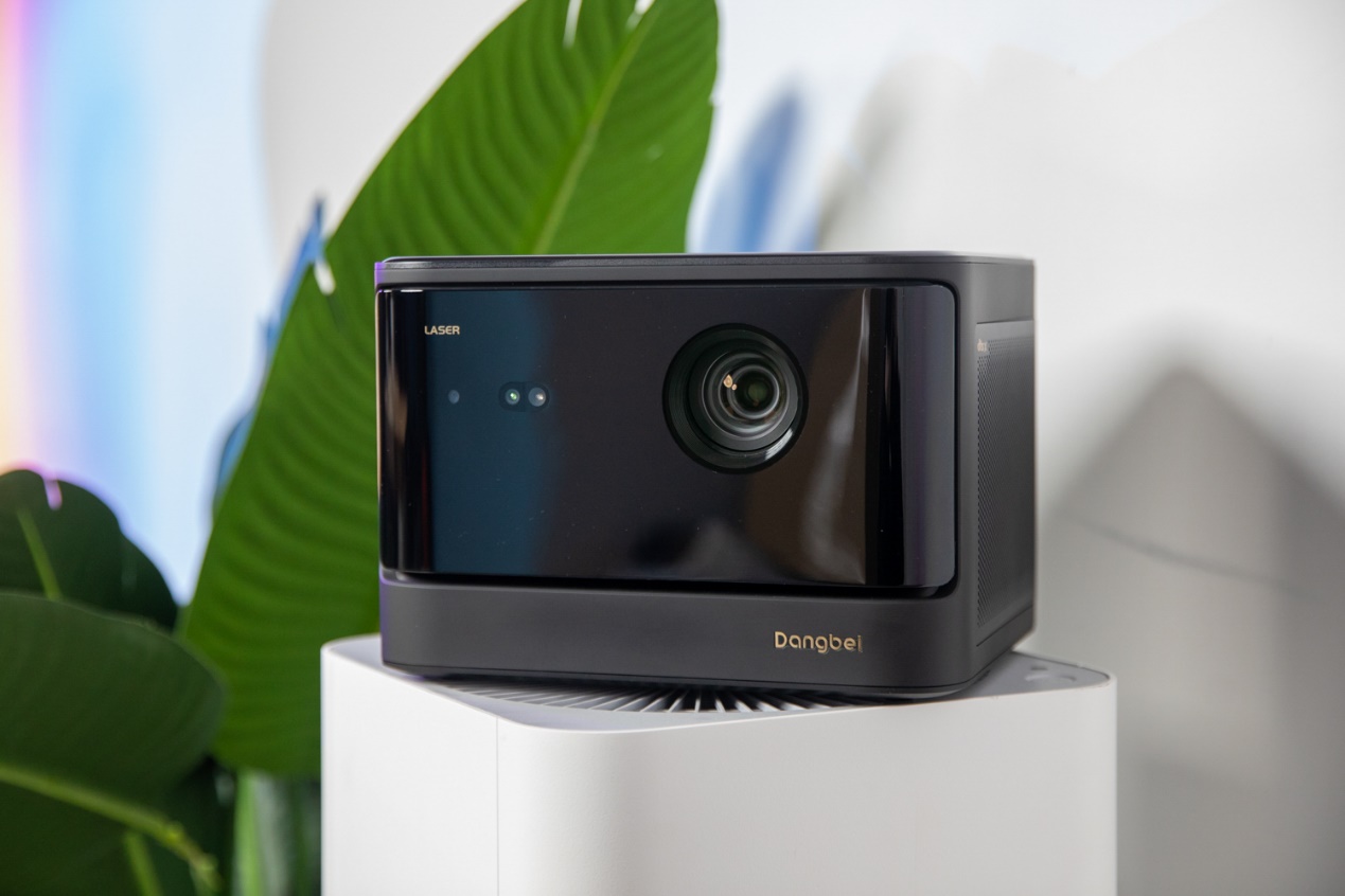 当贝x5pro投影100寸3.5米效果如何,当贝x5是性价比最高的投影仪吗