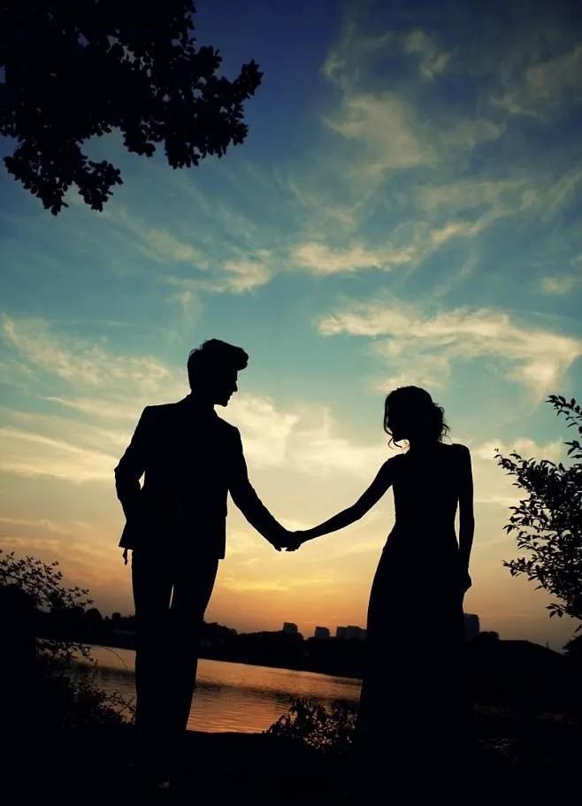 27岁男人娶48岁女人是什么感觉？这女人讲了真心话