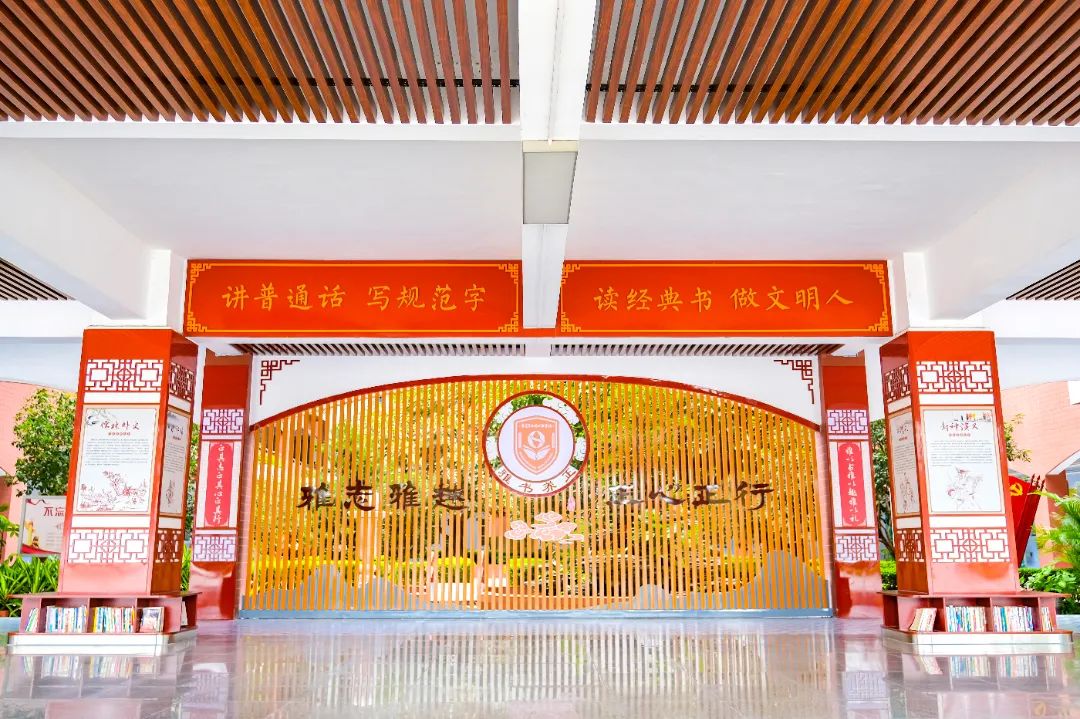 石碣四海学校是公办还是民办,东莞石碣四海学校最新视频