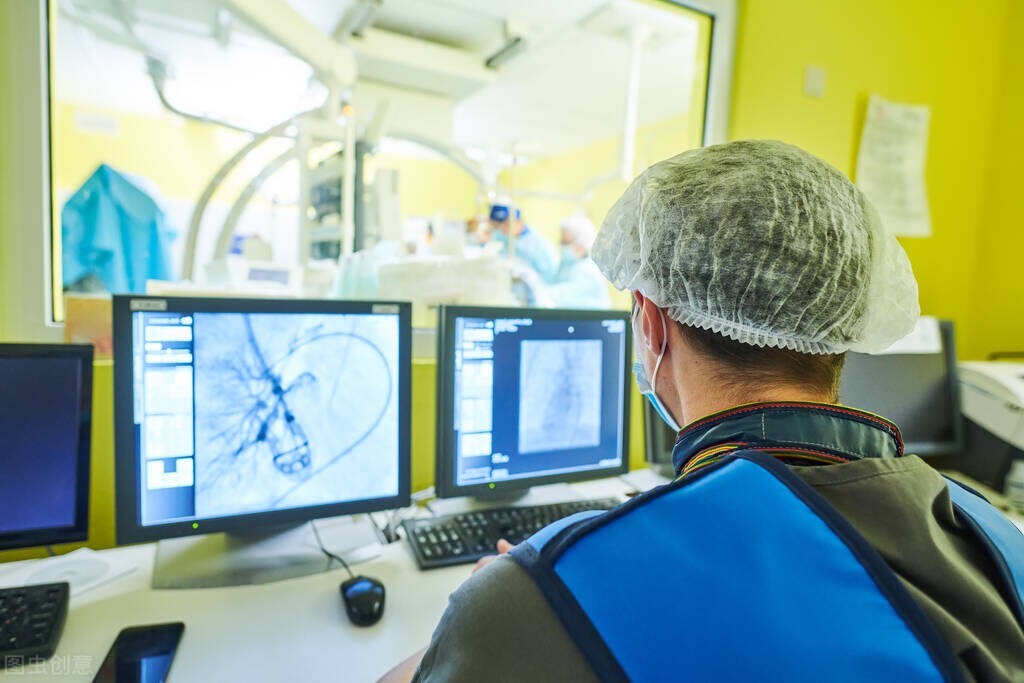 心梗猝死可自救扎针放血,急性心梗手指尖放血有道理吗