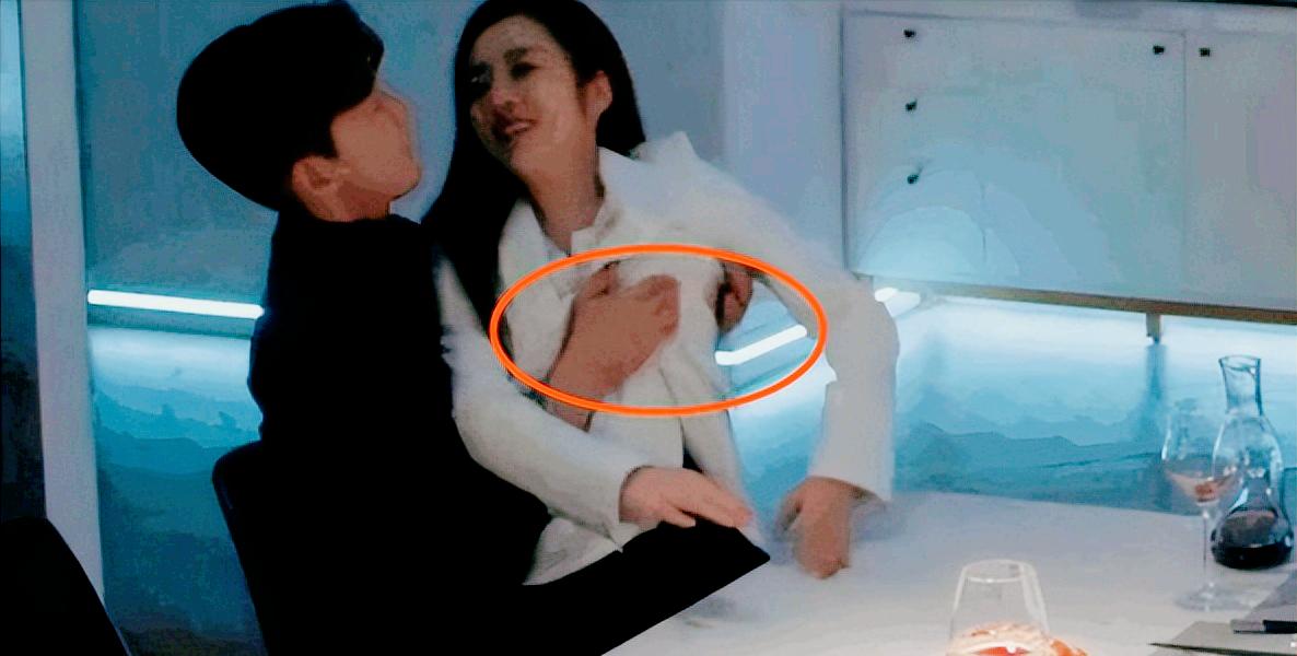 假戏真做、借戏“霸凌”、德不配位，影视圈这些畸形现象该改改了