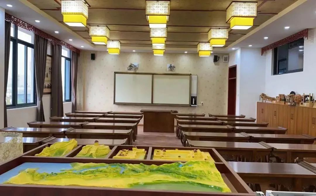 閭涘磧鏁欒偛瀹ｄ紶,閭涘磧鏁欒偛鏂伴椈