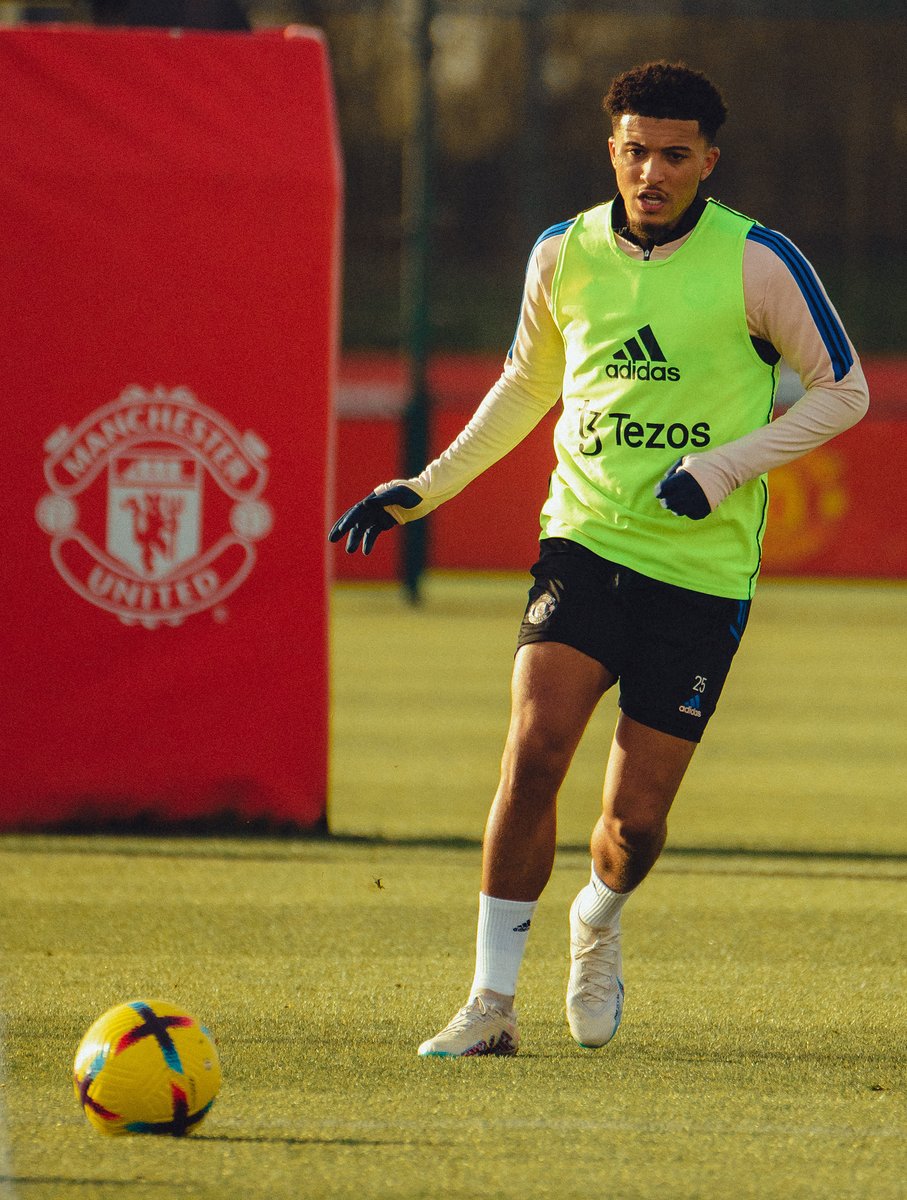 曼晚列曼联伤员11人,曼晚引援新消息