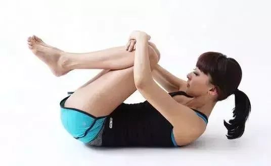 坐骨神经痛的恢复训练正确方法,坐骨神经痛可试试这7个小动作