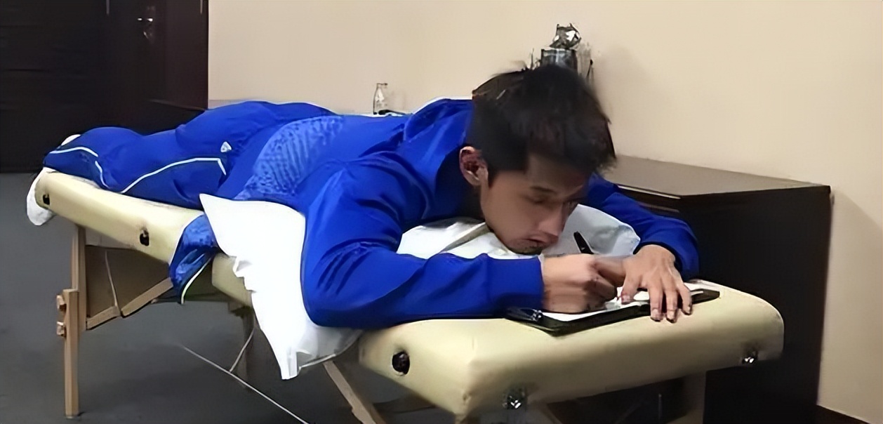 大满贯、谈恋爱、直播带货，都不落下的张继科，是个怎样的人？