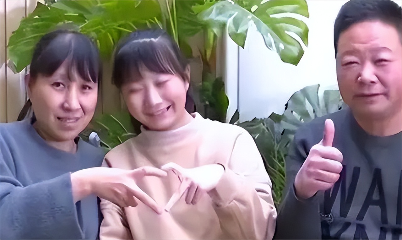 8岁女孩捐骨髓的现状,小女孩捐骨髓后续