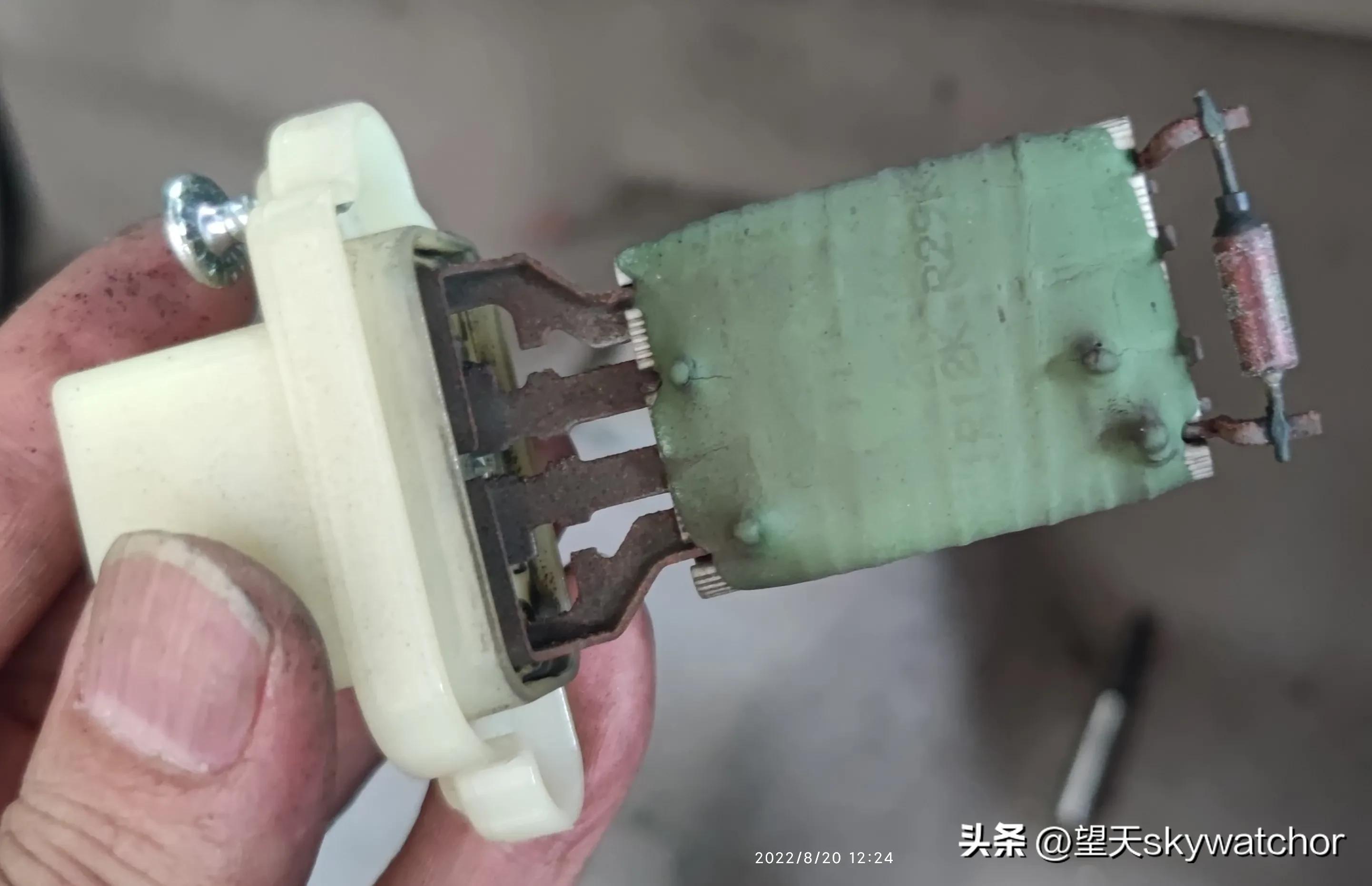 07福克斯鼓风机调速电阻,07款福克斯鼓风机电阻经常烧坏