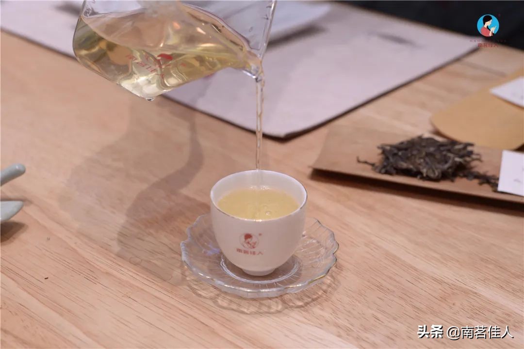 普洱茶一般多少泡后才能回甘生津,普洱茶回甘生津能到喉咙吗