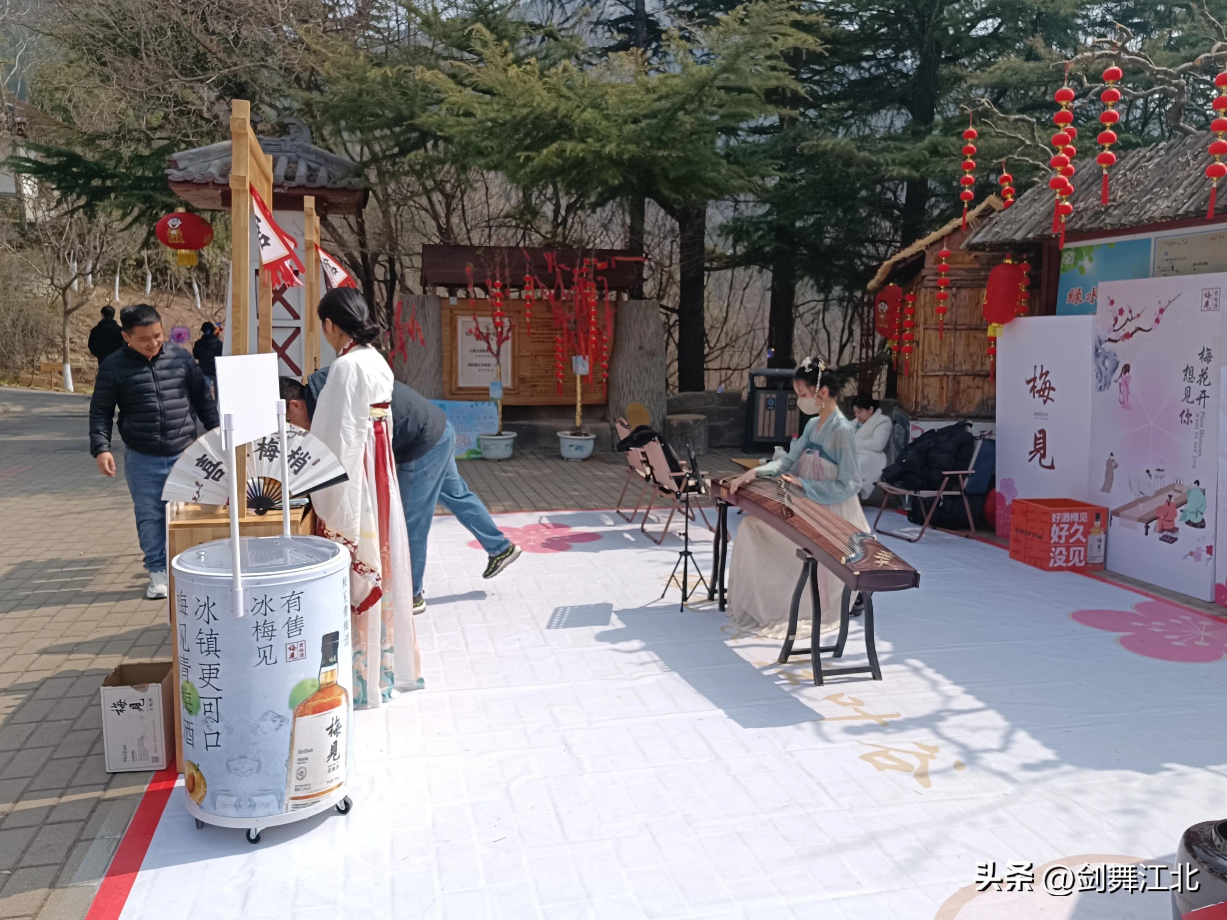 济南红叶谷春游,济南红叶谷赏花时间