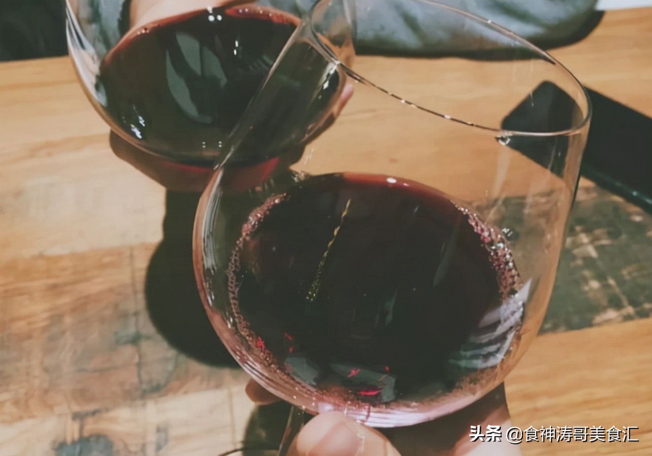 瑞士人一天五顿饭,瑞士人一天吃多少餐