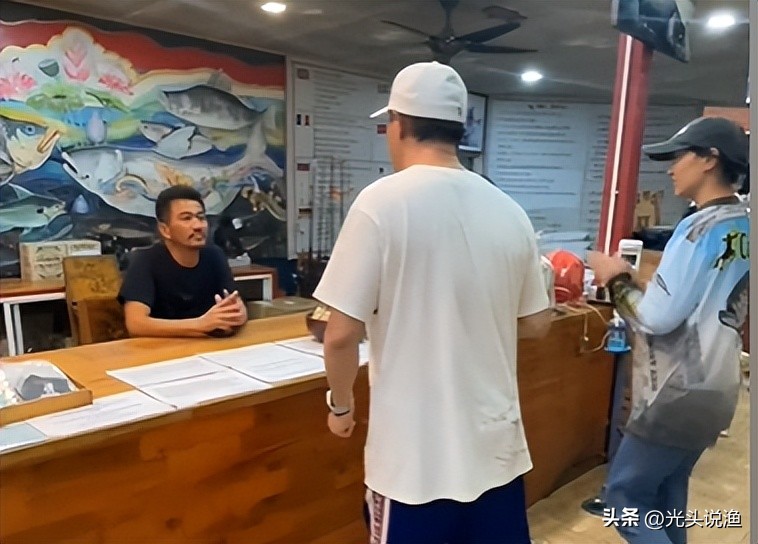 邓刚盘老板合集,邓刚盘老板的视频