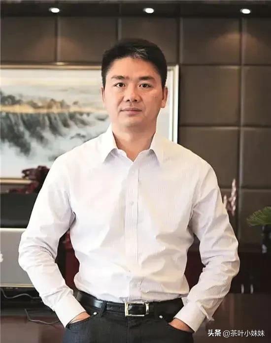 套现640亿，花5.6亿在意大利买豪宅，刘强东是真的认命了吗？