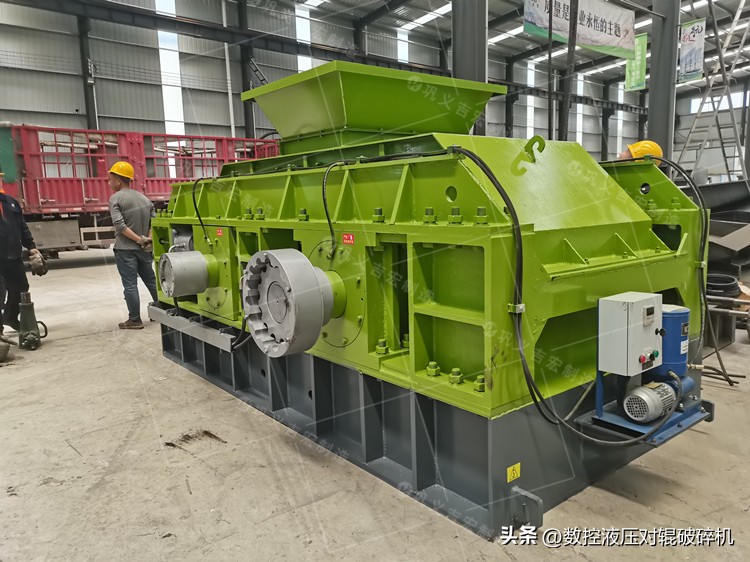 对辊制砂机制作原理,对辊制砂机什么构造