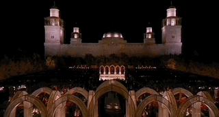 凯特王妃高级造型,凯特王妃穿蓝色格子英伦风