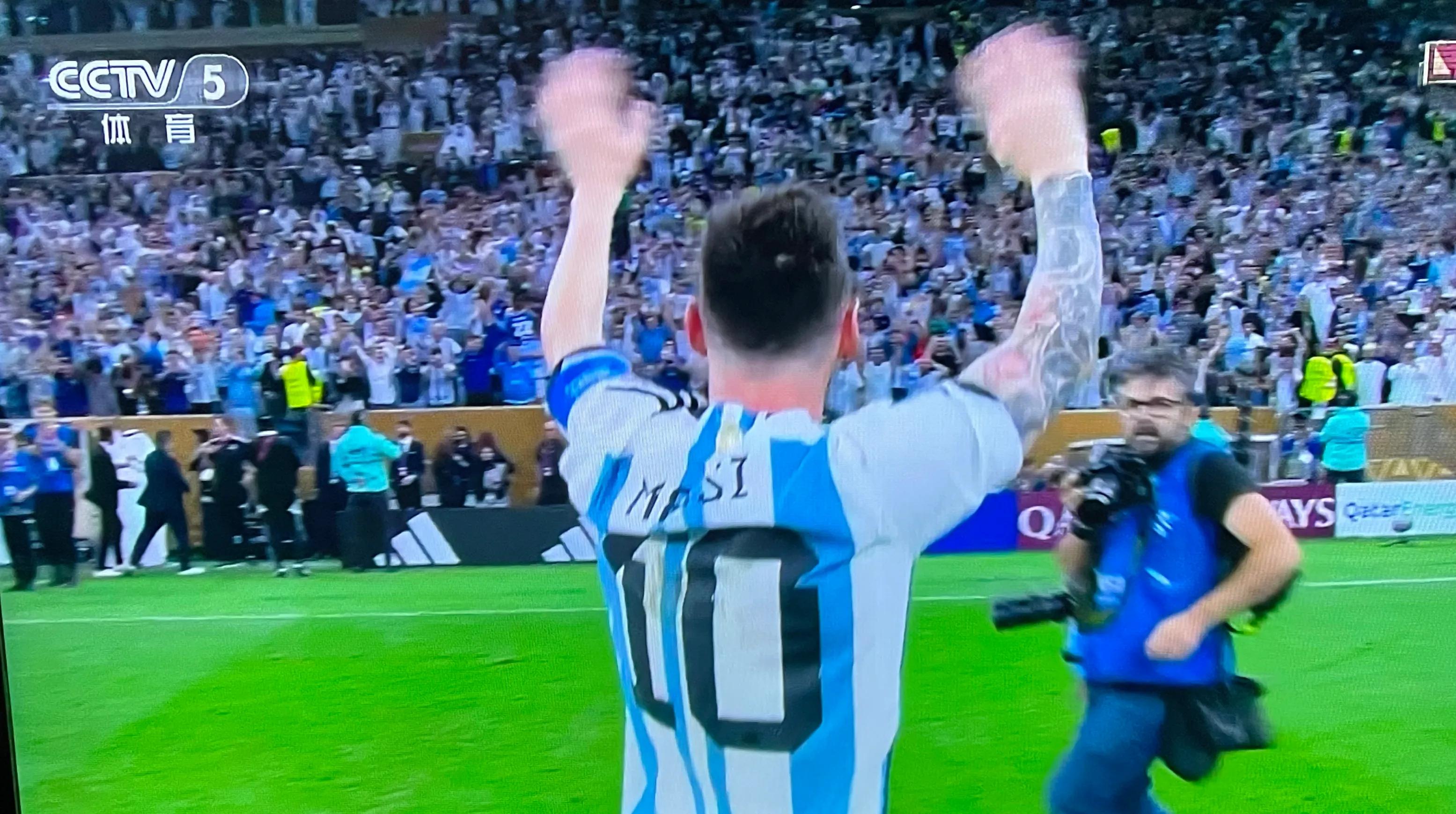 这样的足球你怎能不爱英语翻译,这样的足球你怎能不爱