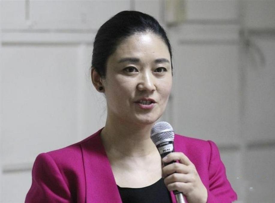 女乒刘伟个人资料,中国女乒运动员刘伟