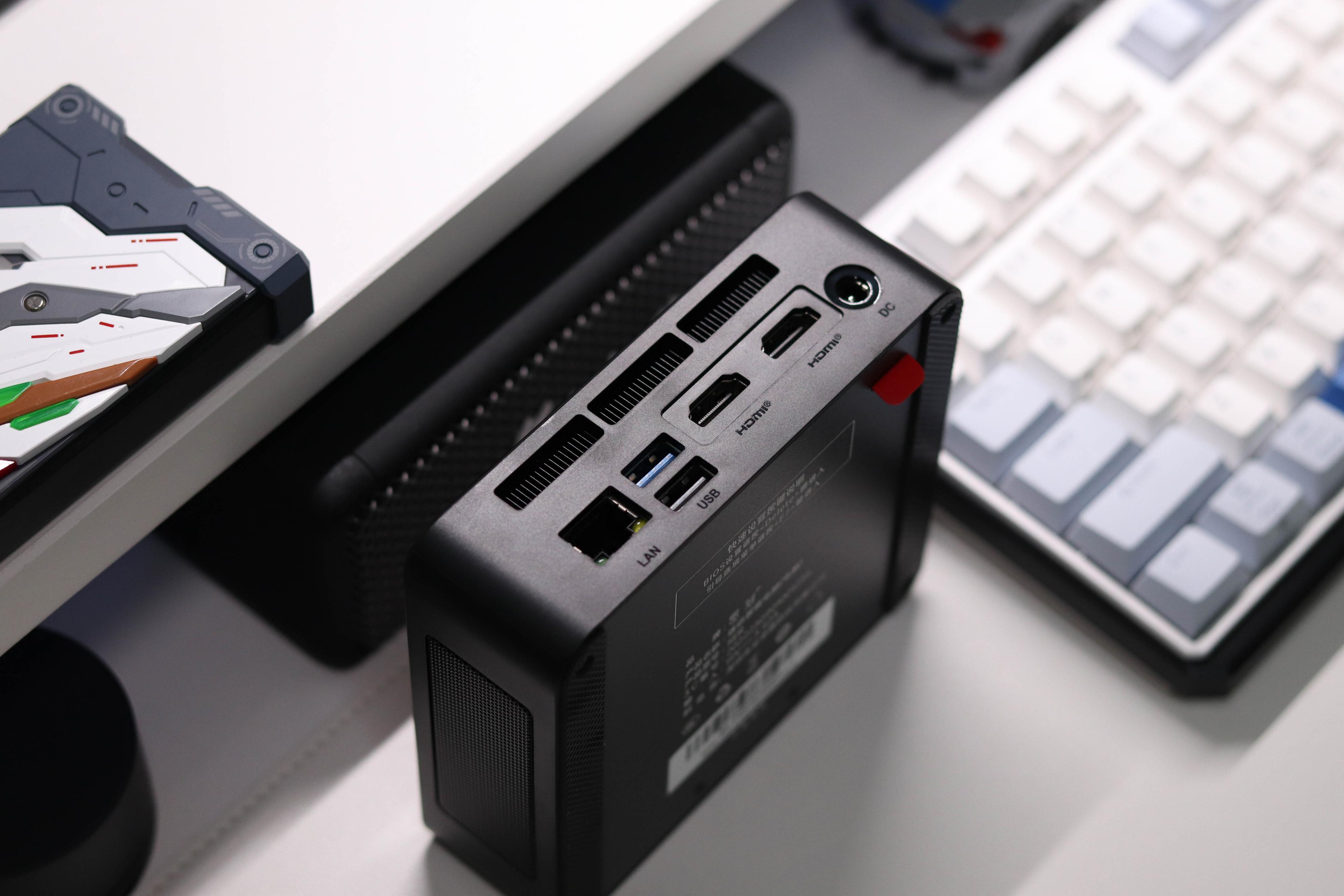 花荣耀笔记本一半价格,买了台处理器一样的迷你主机,体验如何?