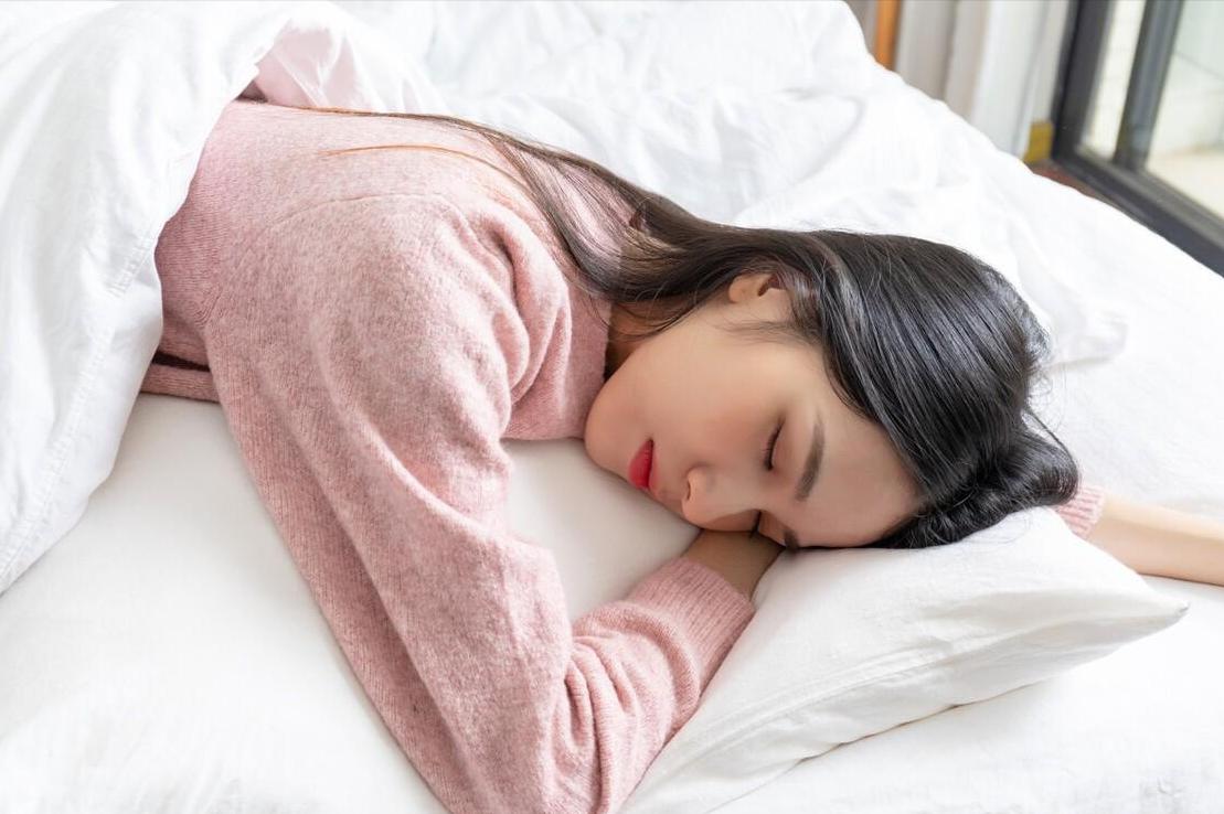 杭州姑娘做酒店试睡员月入5万,试睡师揭开真实收入