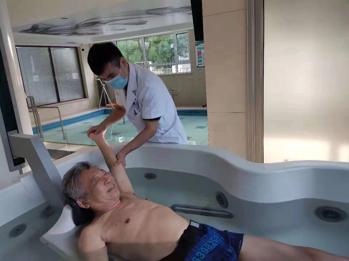 汇一流医技“神器”，圆更多患者康复梦