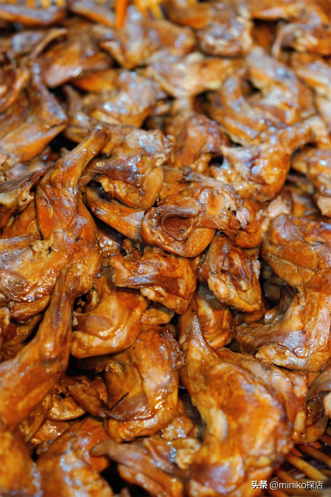 来成都必吃的三十种小吃,成都美食攻略十大必吃小吃排行榜