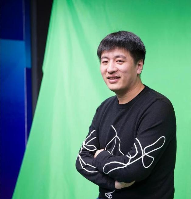 张雪峰建议选男生学文还是学理,张雪峰推荐平民学什么