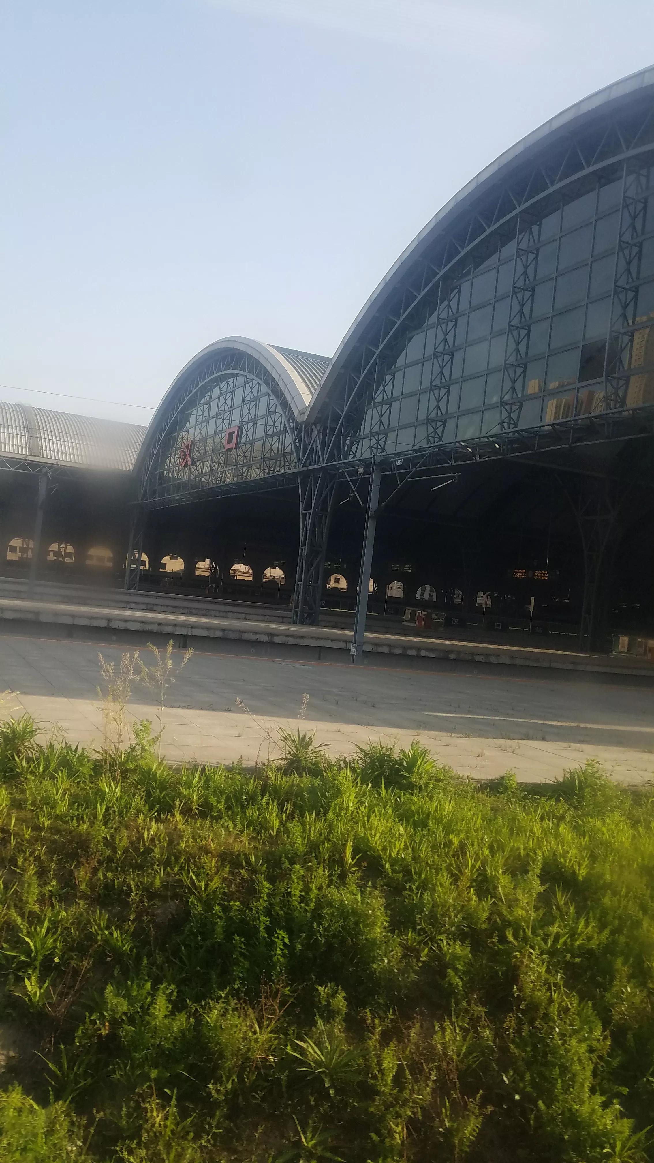 武昌火车站到汉口火车站多远,武昌火车站到汉口火车站的公交