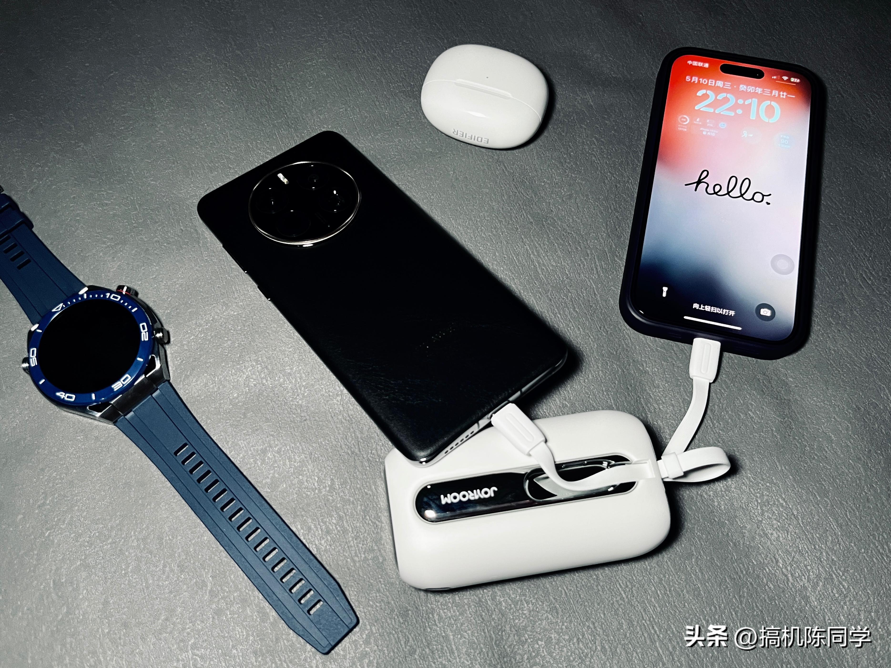 大容量自带线迷你充电宝推荐,充电宝推荐便携款自带线