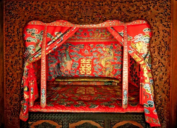 结婚贴喜字有什么讲究,女儿出嫁嫁妆贴单喜字还是双喜字