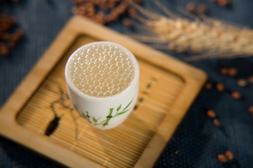 准女婿上门拿多少酒,女婿第一次上门给老丈人买什么酒