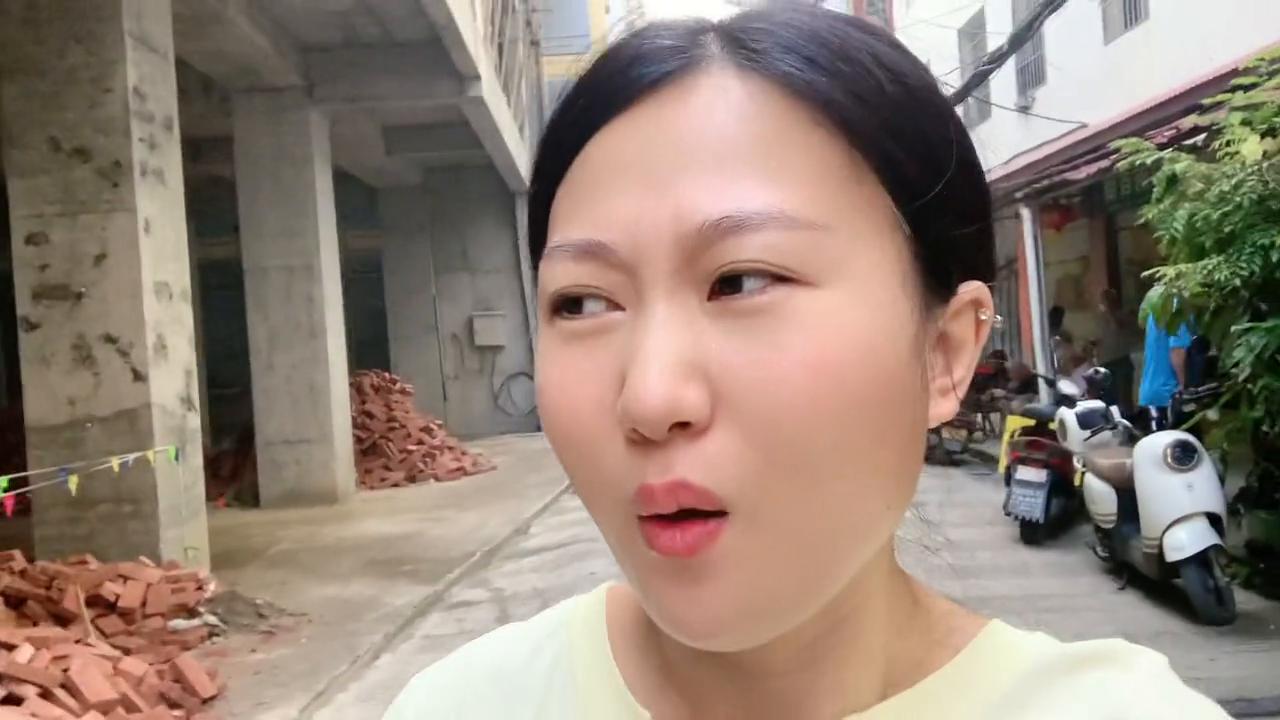 最近几天觉得嘴干的不行,我现在动不动就发脾气是怎么回事