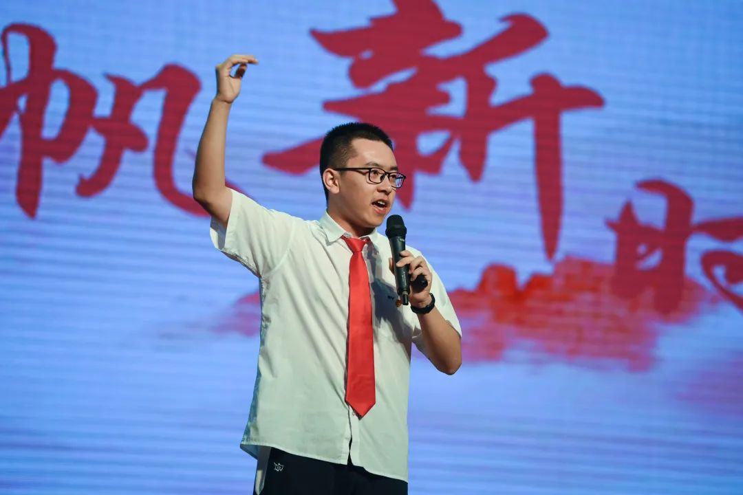 喜迎二十大永远跟党走走进新征程,喜迎二十大永远跟党奋进新征程图