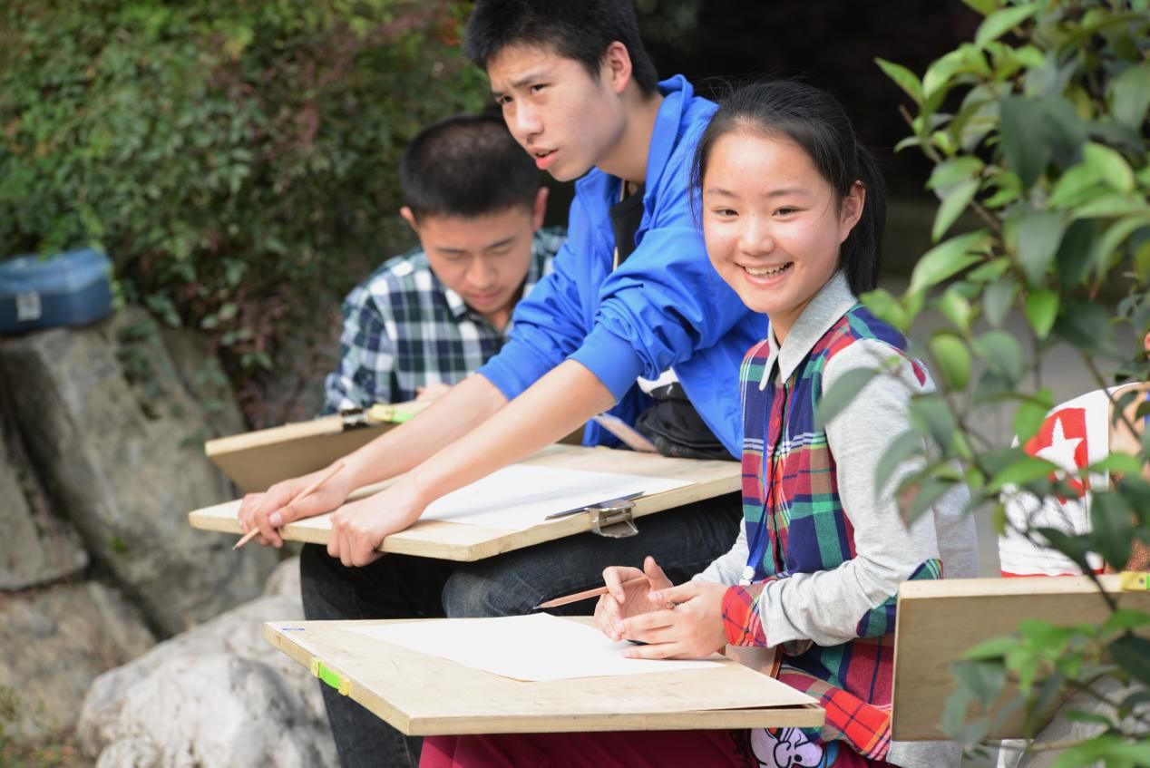 重庆实验中学和杨家坪中学哪个好,重庆礼嘉中学重庆排名