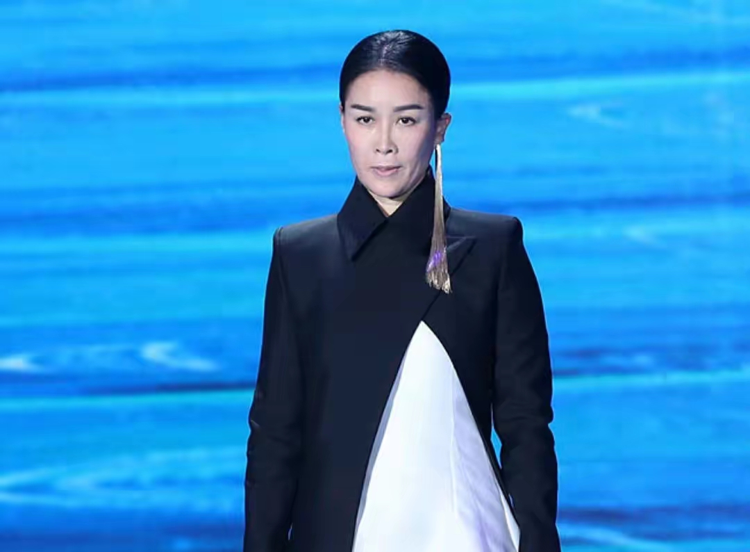 客观评价李玟的乐坛地位，当之无愧的大天后，但也存在短板