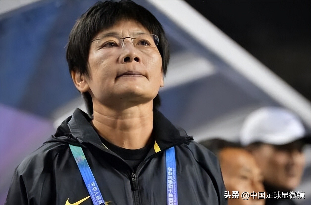 黄健翔谈国足反腐,黄健翔炮轰中国男足视频