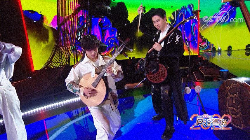 开新、创新、刷新、焕新，让网友“上头”的网晚正当少年时